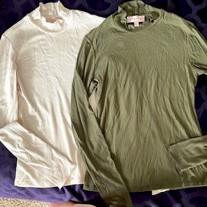 Set Of Two LS Ruffle Mock Neck Ribbed Tops Ivory & Olive Sz XS PHILOSOPHY
